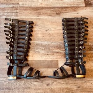 134 Gladiator Sandals Black size 5